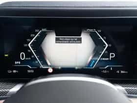 BMW i7 (2024) thumbnail 34