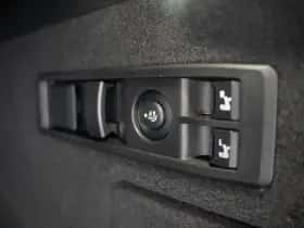 BMW iX (2026) thumbnail 22