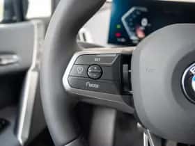 BMW iX (2026) thumbnail 33