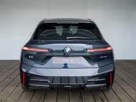 BMW iX (2026) thumbnail 5