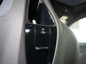 BMW iX (2026) thumbnail 45