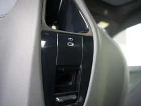BMW iX (2026) thumbnail 46
