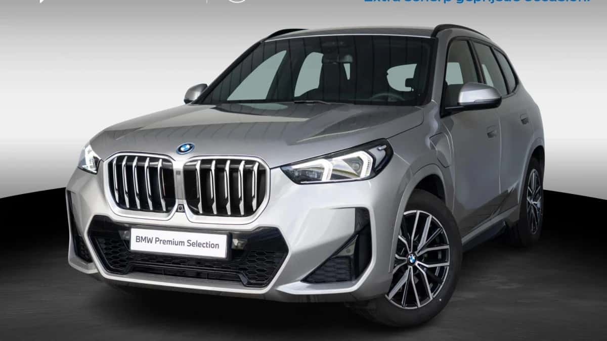 BMW X1 (2026) — foto 1