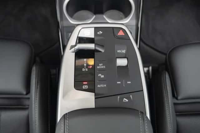 BMW X1 (2026) thumbnail 14