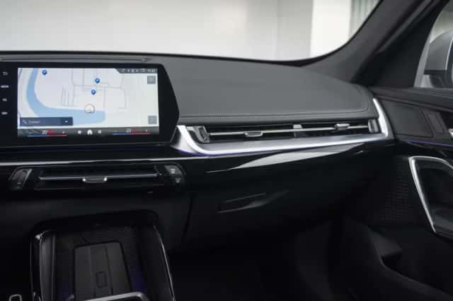 BMW X1 (2026) thumbnail 10