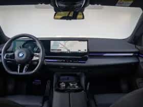 BMW 5-Serie (2025) thumbnail 3