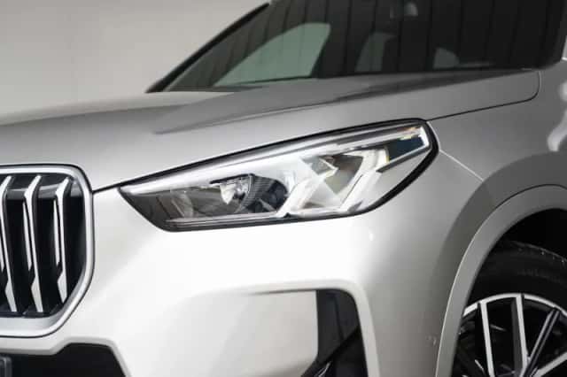BMW X1 (2024) thumbnail 13