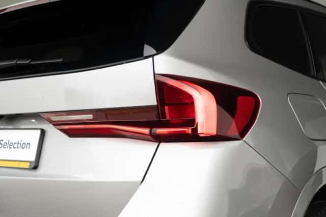 BMW X1 (2024) thumbnail 14