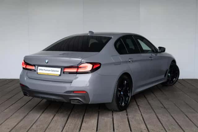BMW 5-Serie (2021) thumbnail 2
