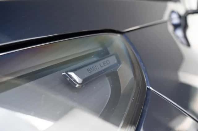 BMW iX1 (2025) thumbnail 16