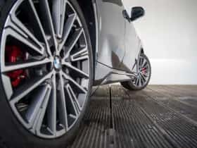 BMW iX1 (2025) thumbnail 24