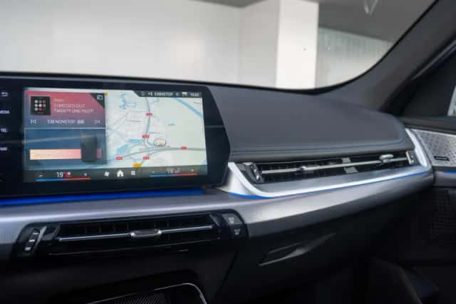 BMW iX1 (2025) thumbnail 28