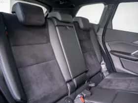 BMW iX1 (2025) thumbnail 10