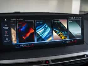 BMW iX (2023) thumbnail 16