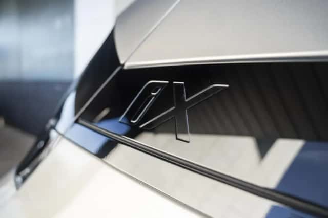BMW iX (2023) thumbnail 27