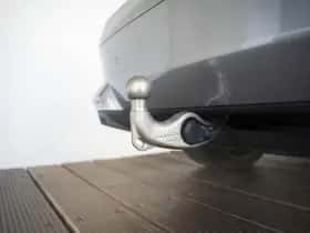 BMW iX (2023) thumbnail 30