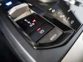 BMW iX (2023) thumbnail 48