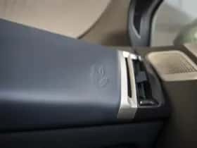 BMW iX (2023) thumbnail 54