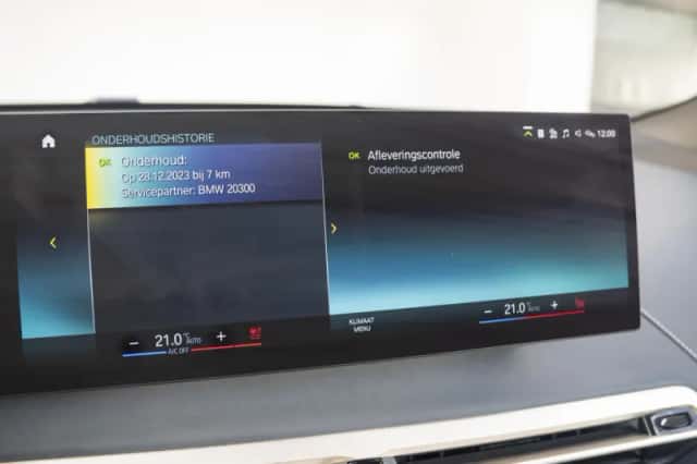 BMW iX (2023) thumbnail 56