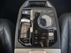 BMW iX (2023) thumbnail 57