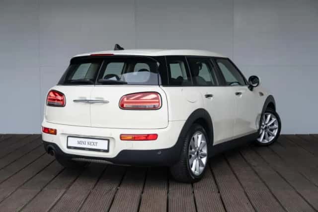 MINI Clubman (2022) thumbnail 2