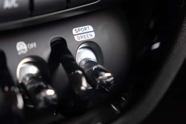 MINI Clubman (2022) thumbnail 25