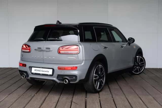 MINI Clubman (2018) thumbnail 2