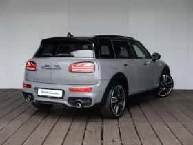 MINI Clubman (2018) thumbnail 2