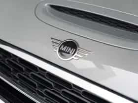 MINI Clubman (2018) thumbnail 16