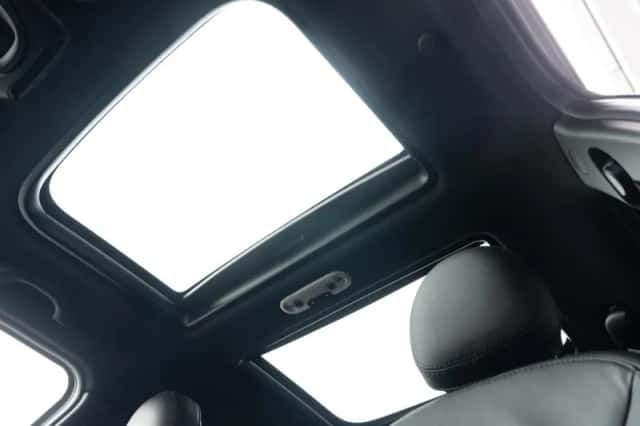 MINI Clubman (2018) thumbnail 30