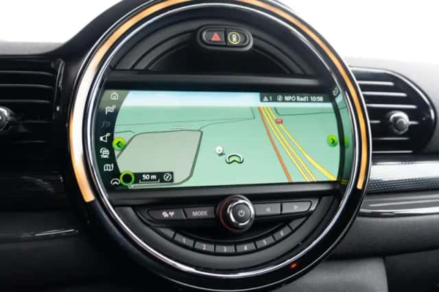MINI Clubman (2018) thumbnail 33