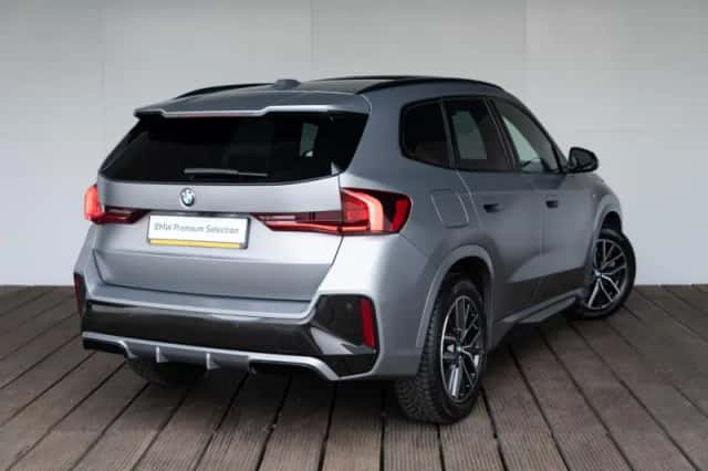 BMW X1 (2023) thumbnail 2