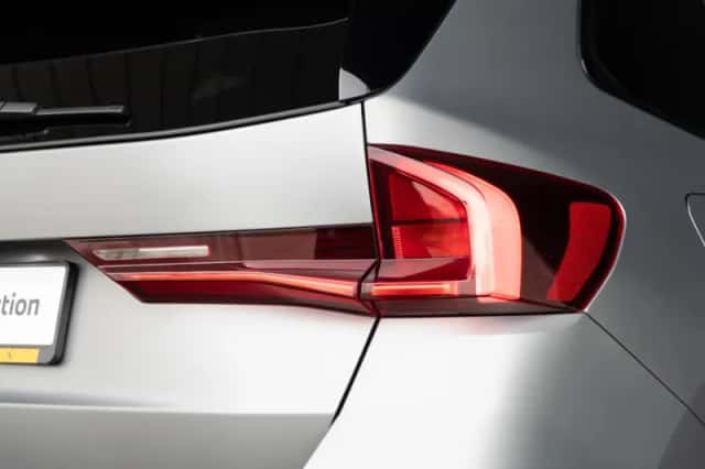 BMW X1 (2023) thumbnail 14