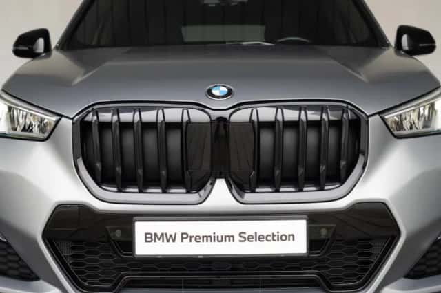 BMW X1 (2023) thumbnail 15