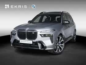 BMW X7 (2023)