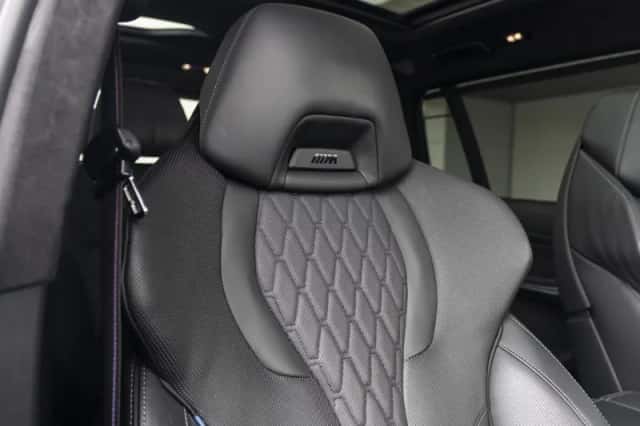 BMW X7 (2023) thumbnail 14