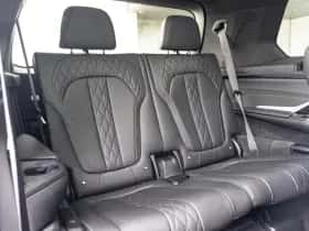 BMW X7 (2023) thumbnail 15