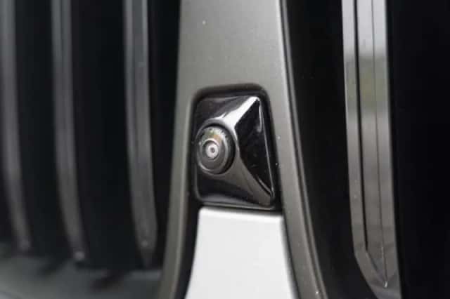 BMW X7 (2023) thumbnail 21