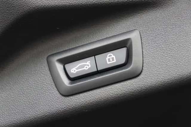 BMW X7 (2023) thumbnail 27