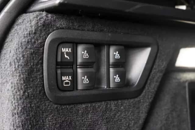 BMW X7 (2023) thumbnail 29