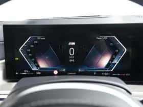 BMW X7 (2023) thumbnail 37