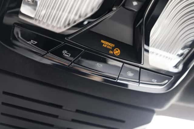 BMW X7 (2023) thumbnail 44