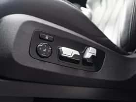 BMW X7 (2023) thumbnail 45