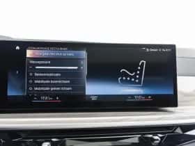 BMW X7 (2023) thumbnail 56