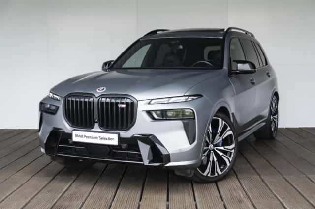 BMW X7 (2023) thumbnail 57