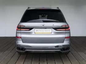 BMW X7 (2023) thumbnail 8