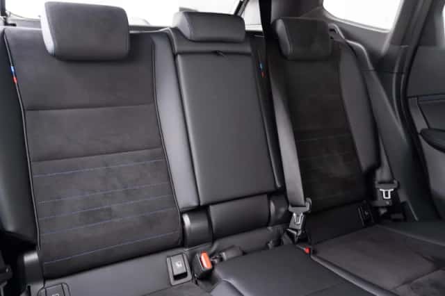 BMW X1 (2024) thumbnail 12