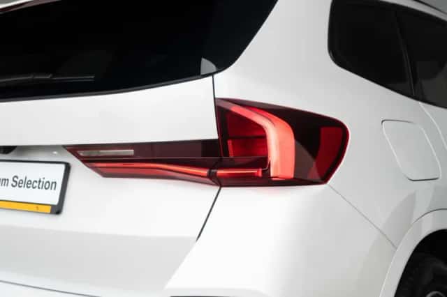 BMW X1 (2024) thumbnail 14