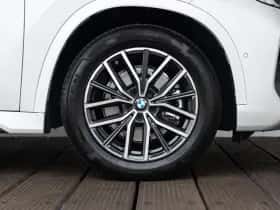 BMW X1 (2024) thumbnail 6