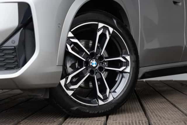 BMW X1 (2025) thumbnail 15